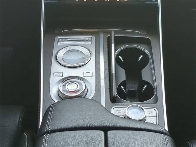 2022 Genesis GV80 2.5T