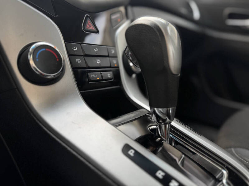 2016 Chevrolet Cruze Limited 1LT Auto