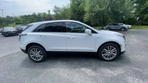 2025 Cadillac XT5 Sport