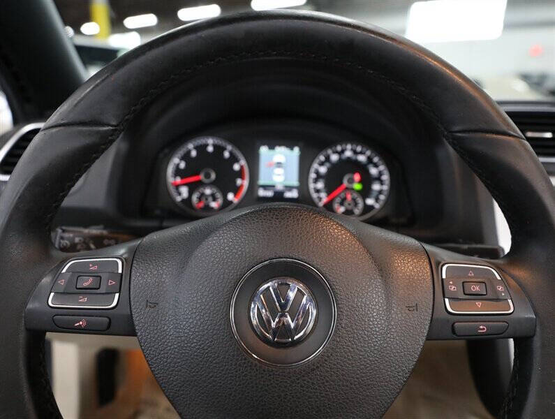 2012 Volkswagen Eos Lux SULEV