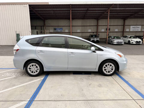 2012 Toyota Prius v Five