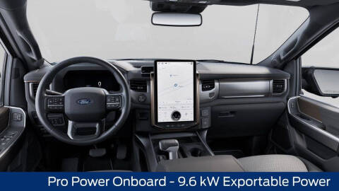 2025 Ford F-150 Lightning Lariat