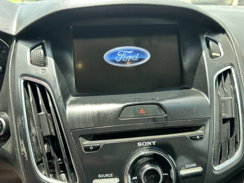 2017 Ford Focus Titanium