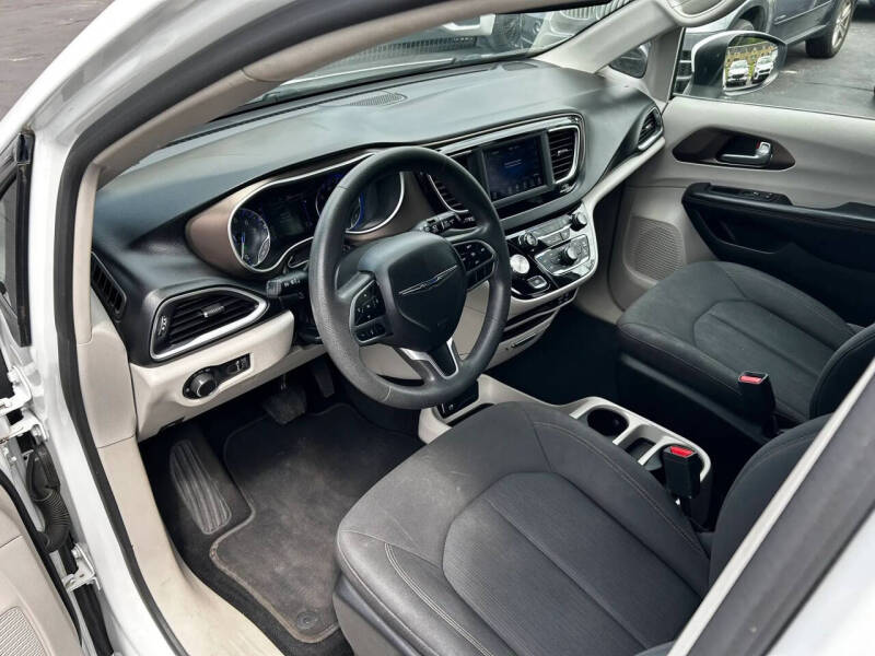 2018 Chrysler Pacifica L