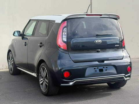 2018 Kia Soul +