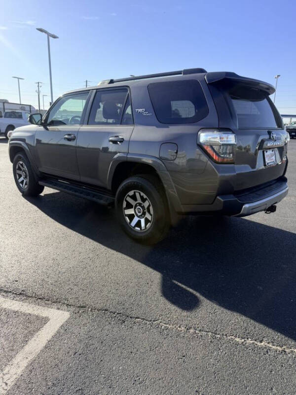 2020 Toyota 4Runner SR5