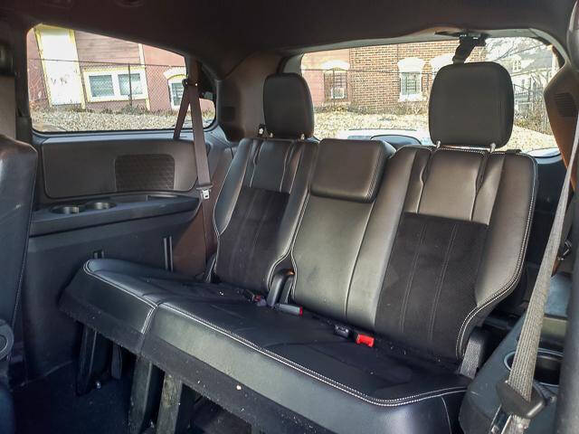 2014 Dodge Grand Caravan SXT 30th Anniversary