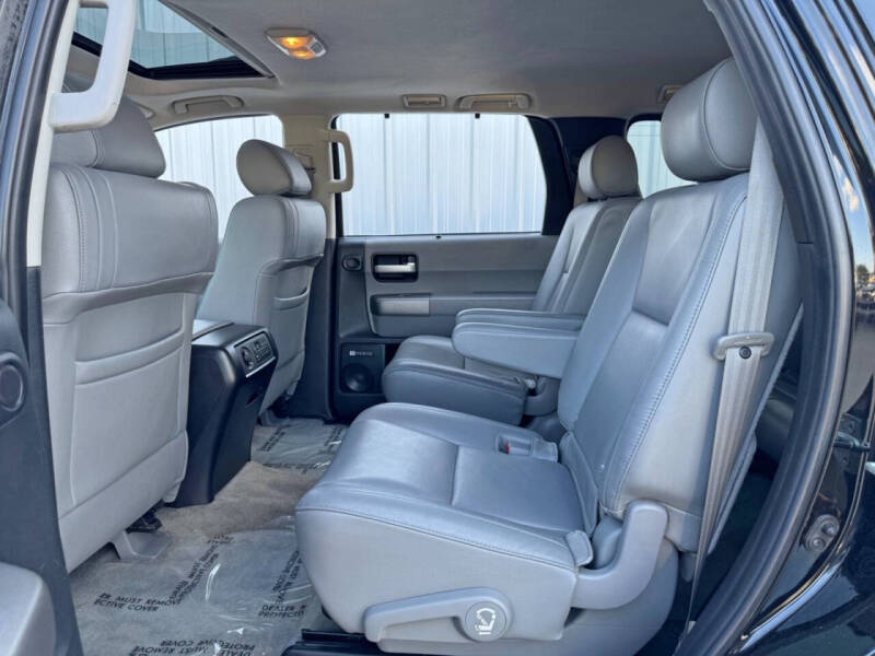 2010 Toyota Sequoia Limited