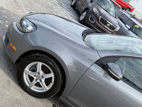 2014 Volkswagen Golf 2.5L PZEV