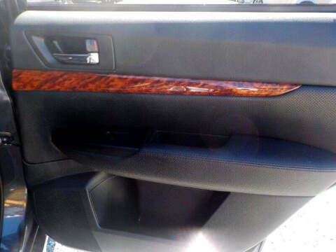 2011 Subaru Outback 2.5i Limited