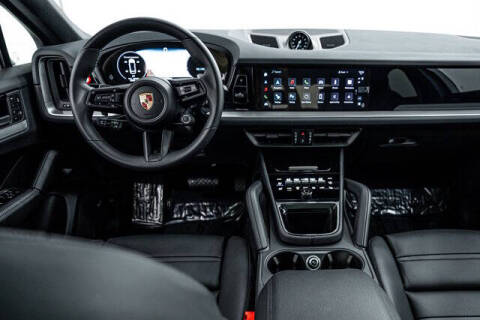 2025 Porsche Cayenne Coupe