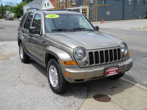 2007 Jeep Liberty for sale at NEW RICHMOND AUTO SALES in New Richmond OH