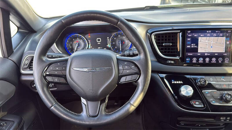 2018 Chrysler Pacifica Touring L Plus