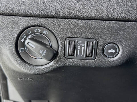 2023 Chrysler 300 Touring L