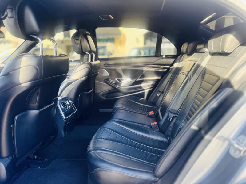 2015 Mercedes-Benz S-Class S 550