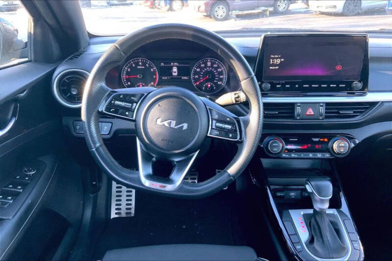 2023 Kia Forte GT-Line