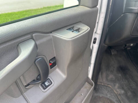 2019 Chevrolet Express 2500