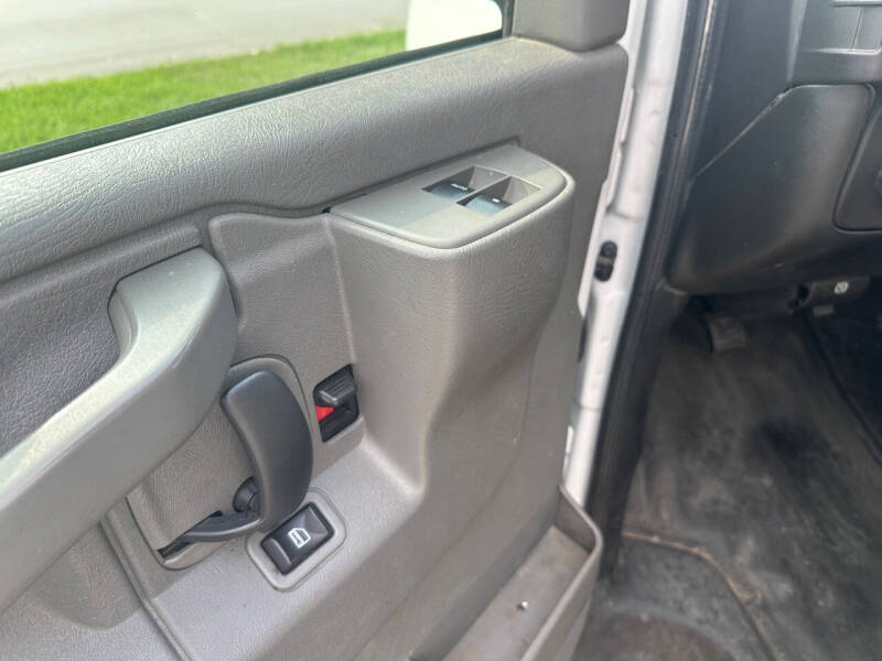 2019 Chevrolet Express 2500