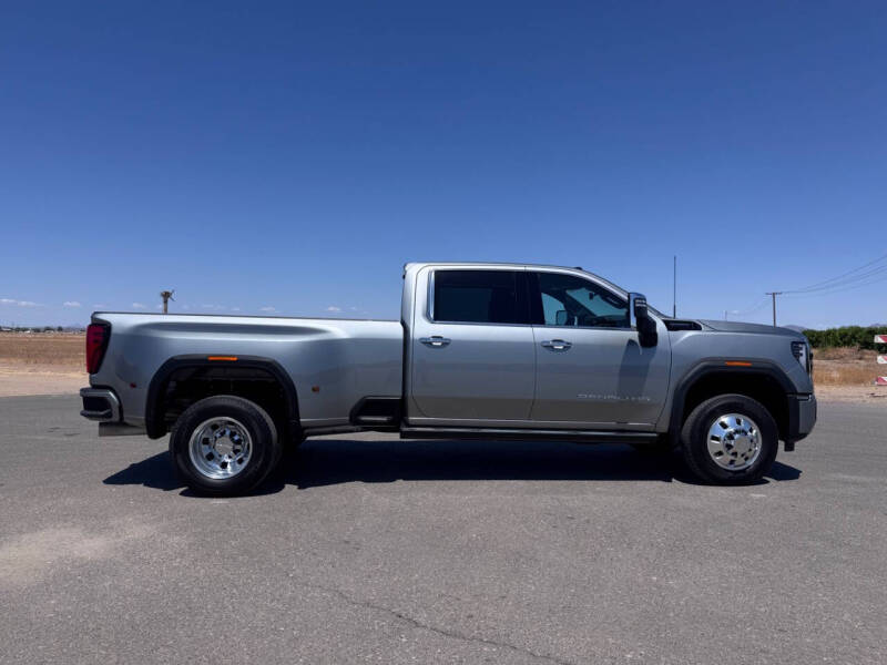 2024 GMC Sierra 3500HD Denali Ultimate