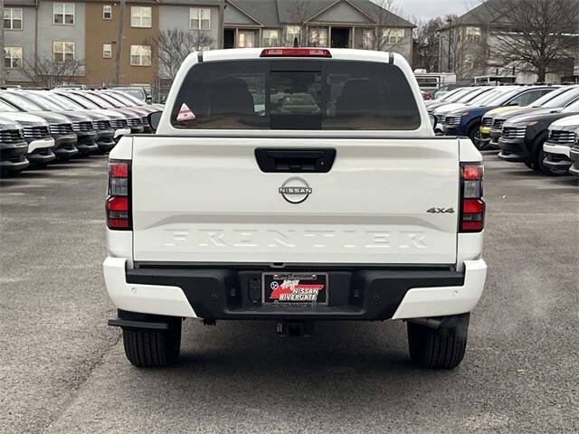 2026 Nissan Frontier SV