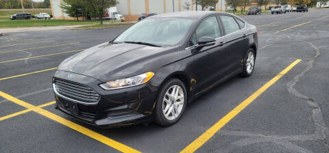 2014 Ford Fusion for sale at EXPRESS MOTORS in Grandview MO