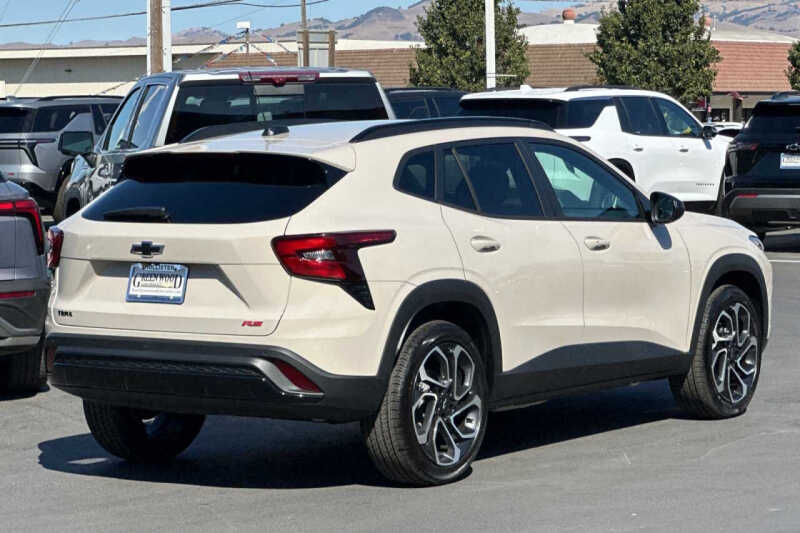 2026 Chevrolet Trax RS