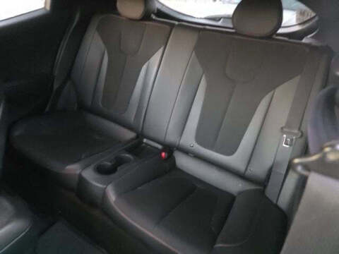 2019 Hyundai Veloster 2.0L Premium