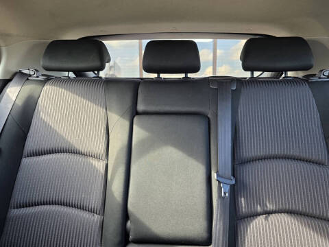 2015 Mazda MAZDA3 i Touring