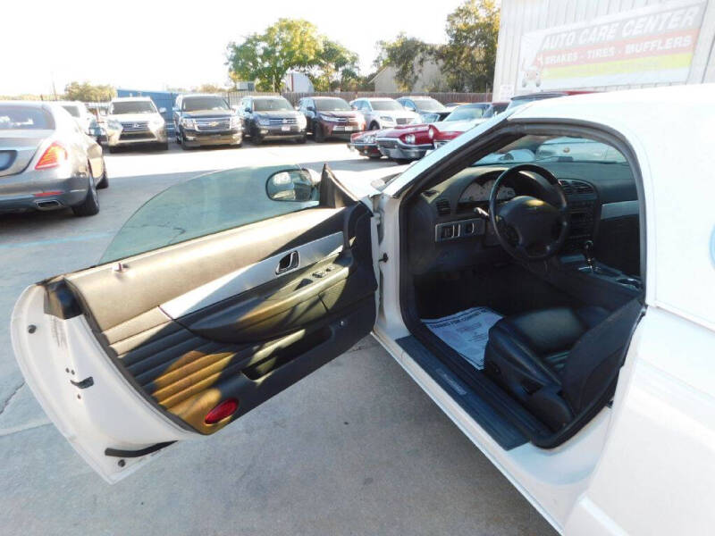 2002 Ford Thunderbird Deluxe