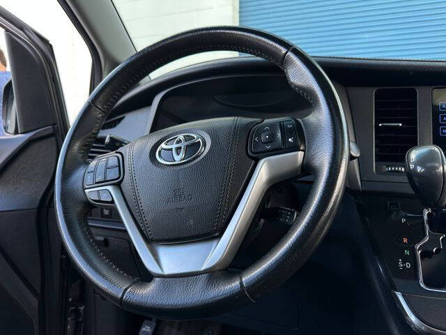 2017 Toyota Sienna