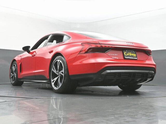 2022 Audi e-tron GT quattro Prestige