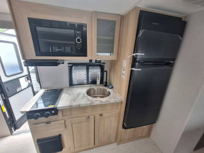 2023 Forest River Salem FSX Midwest 170SS