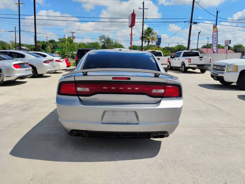 2014 Dodge Charger SXT