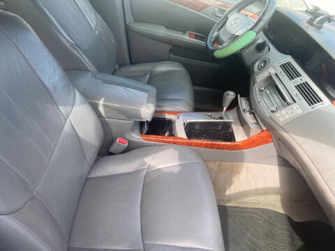 2005 Toyota Avalon XLS