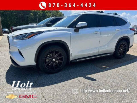 2023 Toyota Highlander Platinum