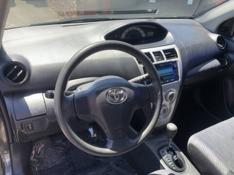 2007 Toyota Yaris
