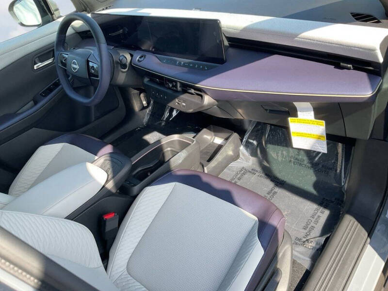 2026 Nissan LEAF Platinum+