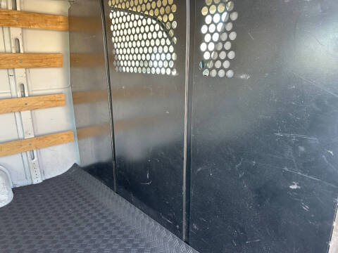 2022 GMC Savana 2500