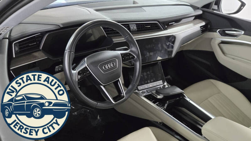 2022 Audi e-tron Sportback quattro Premium S line