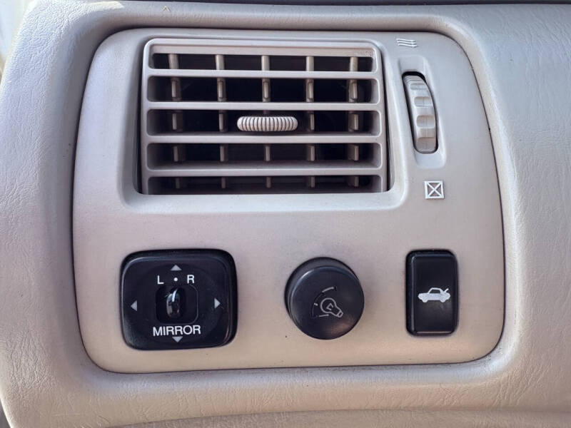 2003 Toyota Avalon XLS