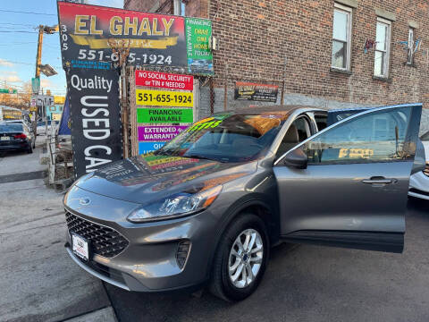 2022 Ford Escape Hybrid SE