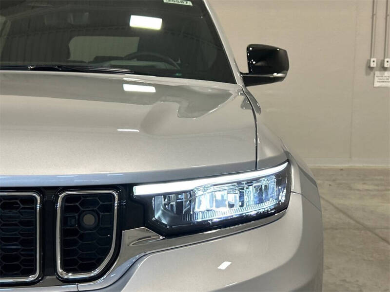 2025 Jeep Grand Cherokee Overland