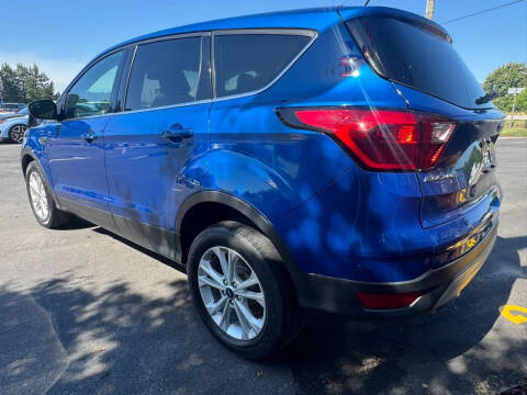 2019 Ford Escape SE