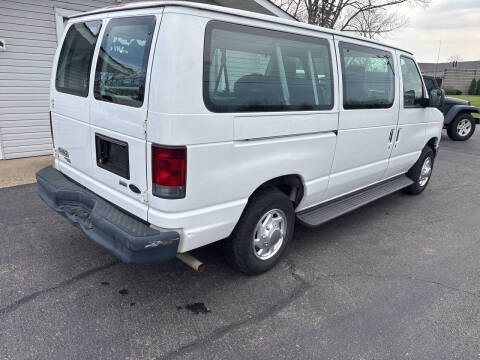 2011 Ford E-Series E-150 XL