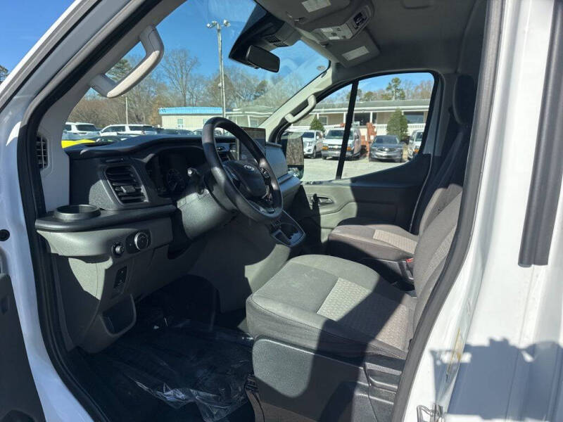 2023 Ford Transit 350 XLT