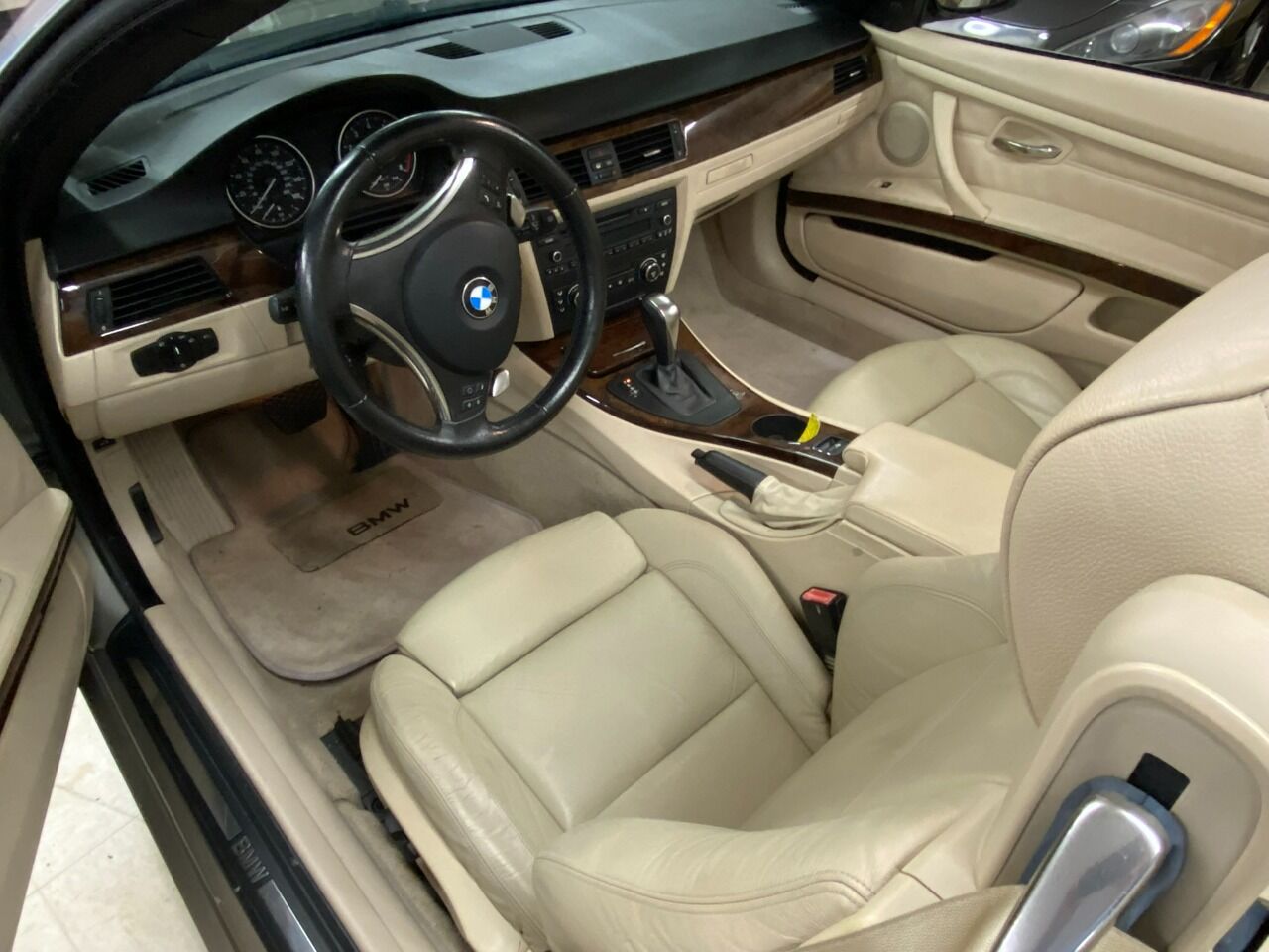 2008 BMW 3 Series 5