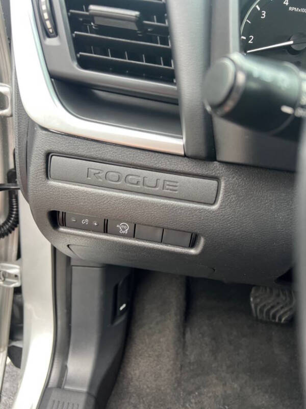 2024 Nissan Rogue S