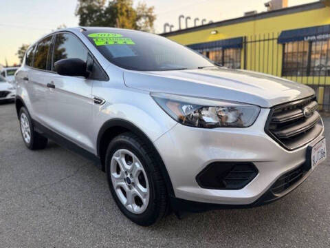 2019 Ford Escape S