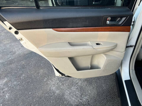 2014 Subaru Outback 2.5i Limited