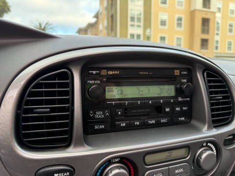 2004 Toyota Sequoia Limited